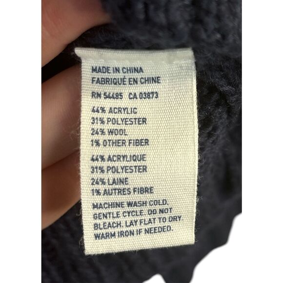 American Eagle Women's Wool Blue Fair Isle Long Sleeve Pull Over Knit Sweater - Picture 4 of 4